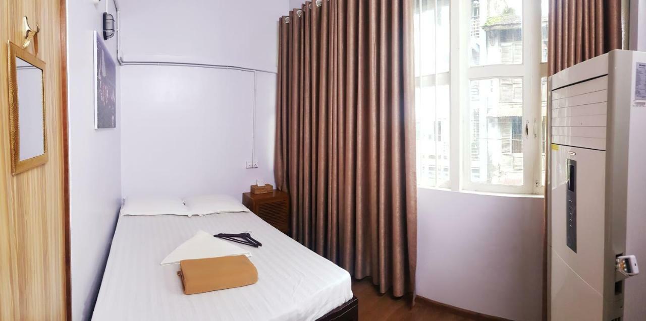 Hostel He-O Rangun Zewnętrze zdjęcie