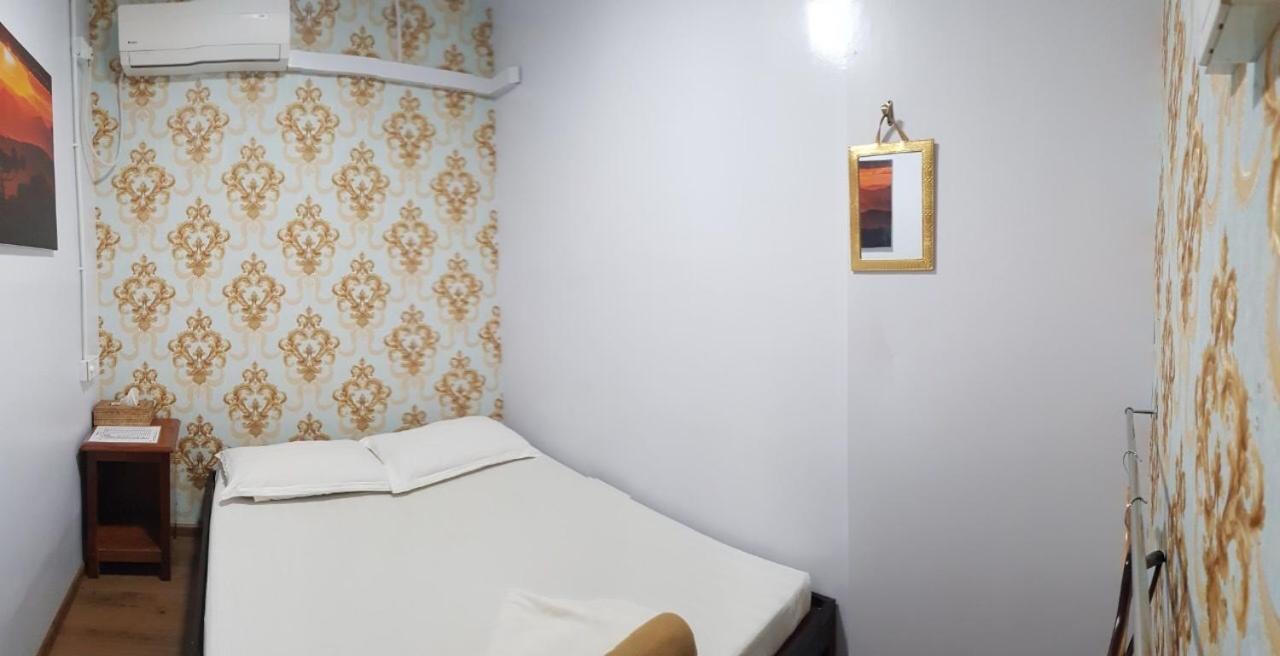 Hostel He-O Rangun Zewnętrze zdjęcie